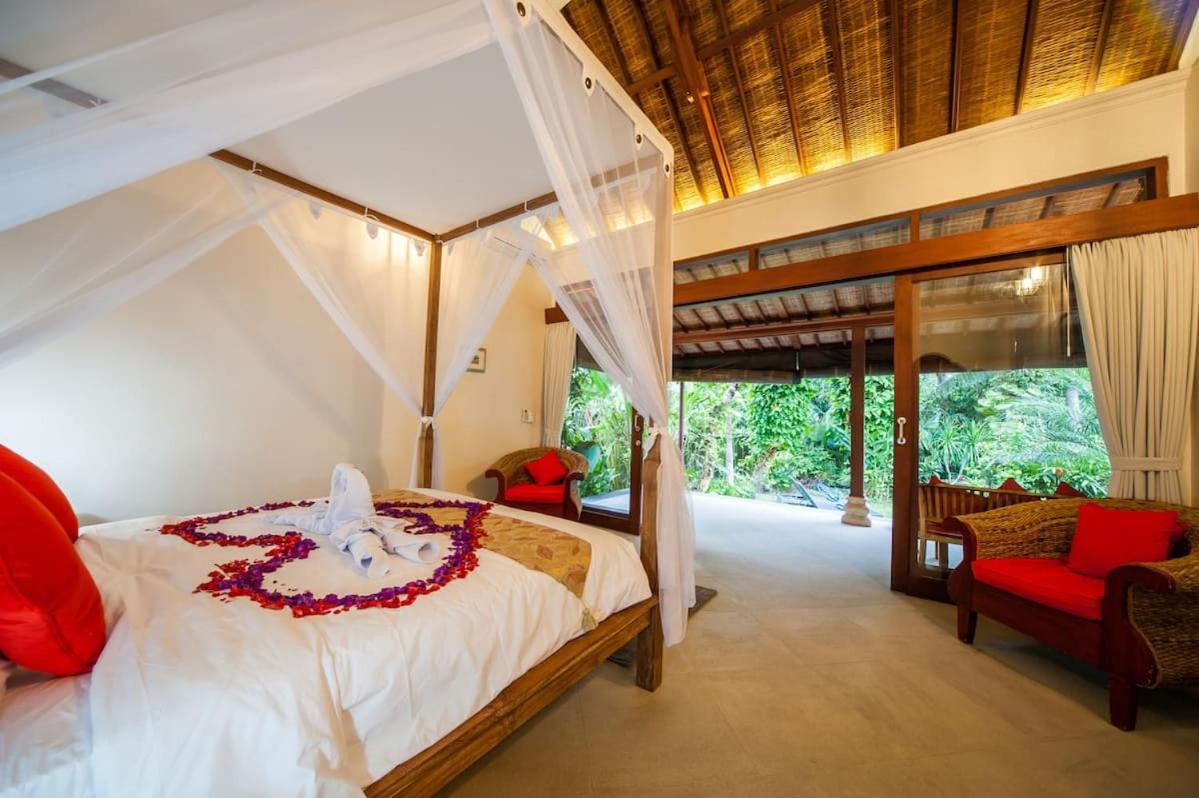 Luxury 3Br Infinity Jungle View Aashaya Villa Ubud Zewnętrze zdjęcie