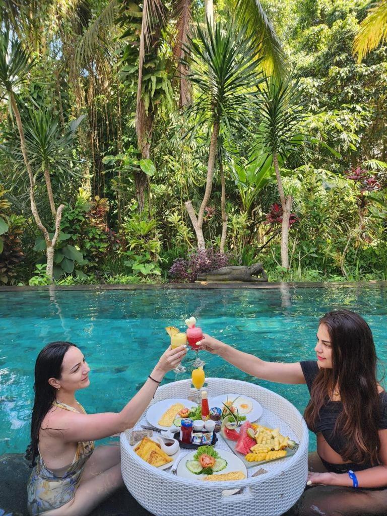 Luxury 3Br Infinity Jungle View Aashaya Villa Ubud Zewnętrze zdjęcie